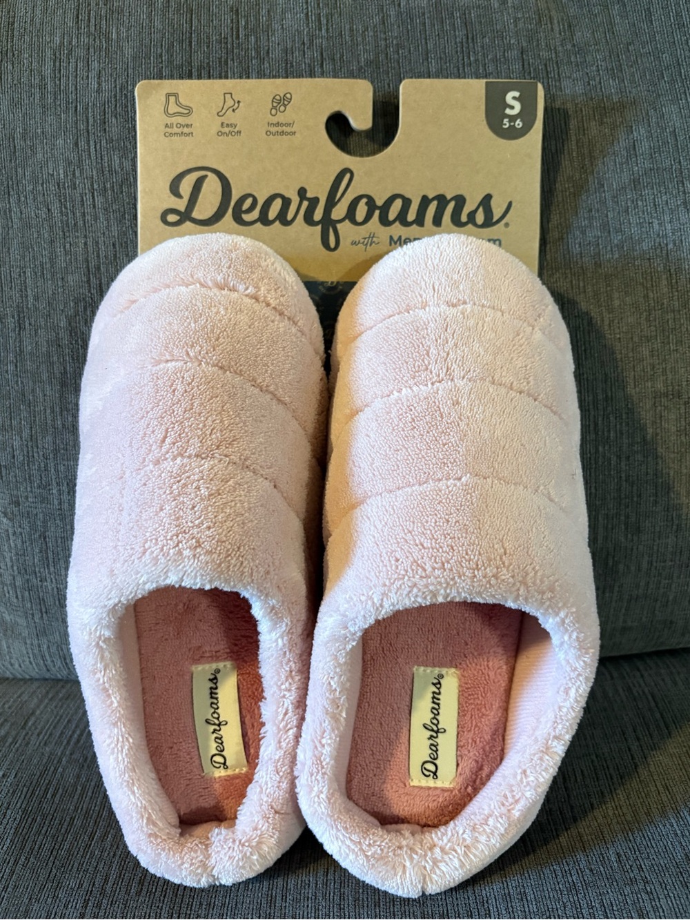 dearfoams Women's Light Pink Plush Slip-On Slippers